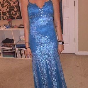 Prom dress